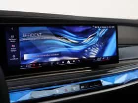 BMW i7 (2024) thumbnail 54