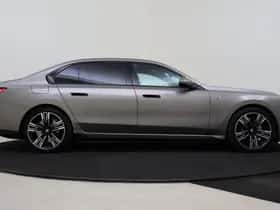 BMW i7 (2024) thumbnail 7
