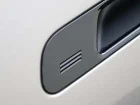BMW i7 (2024) thumbnail 92