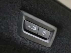 BMW i7 (2024) thumbnail 95