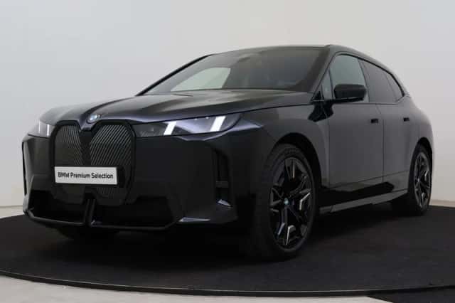 BMW iX (2025) thumbnail 1