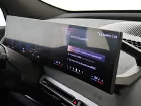 BMW iX (2025) thumbnail 17
