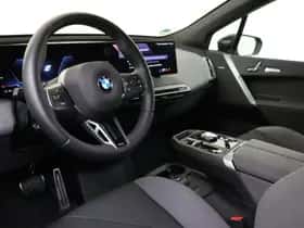 BMW iX (2025) thumbnail 3