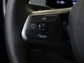 BMW iX (2025) thumbnail 28