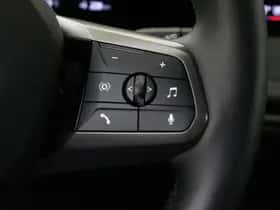 BMW iX (2025) thumbnail 29