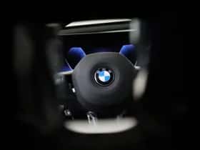 BMW iX (2025) thumbnail 30