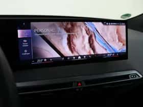BMW iX (2025) thumbnail 37