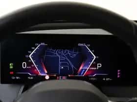 BMW iX (2025) thumbnail 40