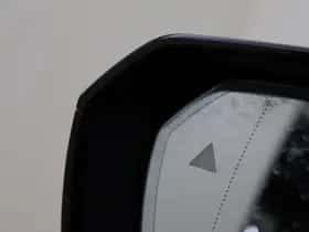 BMW iX (2025) thumbnail 49