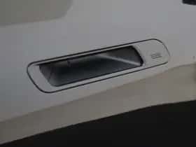 BMW iX (2025) thumbnail 60