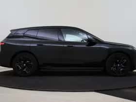 BMW iX (2025) thumbnail 7