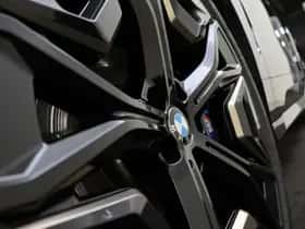 BMW iX (2025) thumbnail 70