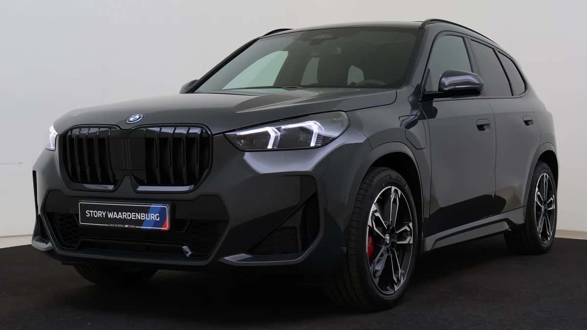 BMW X1 (2026) — foto 1
