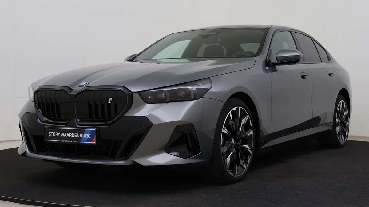 BMW i5 (2026) — foto 1