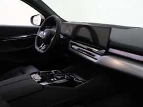BMW i5 (2026) thumbnail 16