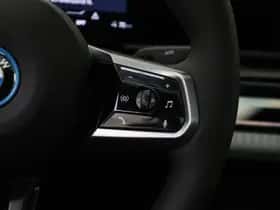 BMW i5 (2026) thumbnail 29