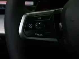 BMW i5 (2026) thumbnail 26