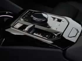 BMW i5 (2026) thumbnail 6