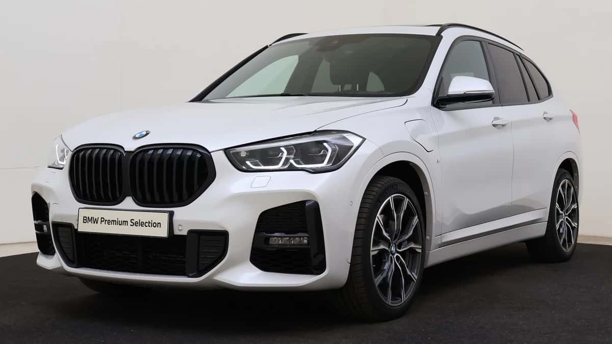 BMW X1 (2021) — foto 1