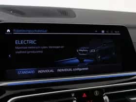 BMW X5 (2022) thumbnail 42