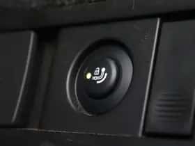 BMW X5 (2022) thumbnail 77