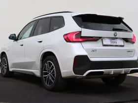 BMW X1 (2024) thumbnail 15