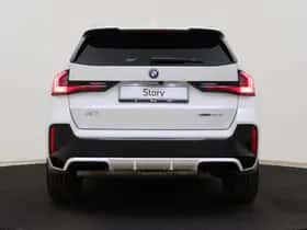 BMW X1 (2024) thumbnail 5