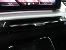 BMW X1 (2024) thumbnail 42