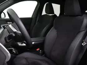 BMW X1 (2024) thumbnail 8
