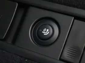 BMW X5 (2025) thumbnail 93