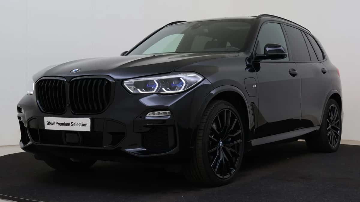 BMW X5 (2021) — foto 1