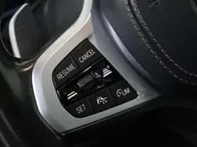 BMW X5 (2021) thumbnail 9