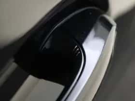 BMW Z4 (2025) thumbnail 71