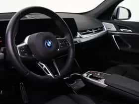 BMW X1 (2024) thumbnail 3