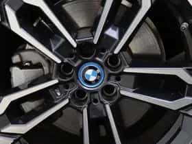 BMW X1 (2024) thumbnail 69
