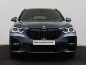 BMW X1 (2022) thumbnail 4