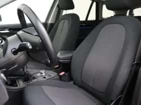 BMW X1 (2020) thumbnail 6