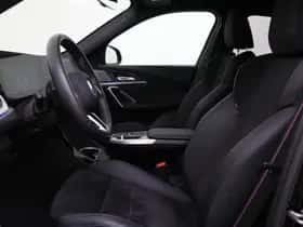 BMW iX1 (2025) thumbnail 12