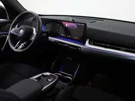 BMW iX1 (2025) thumbnail 16