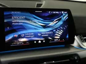 BMW iX1 (2025) thumbnail 37