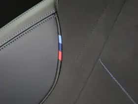 BMW iX1 (2025) thumbnail 9