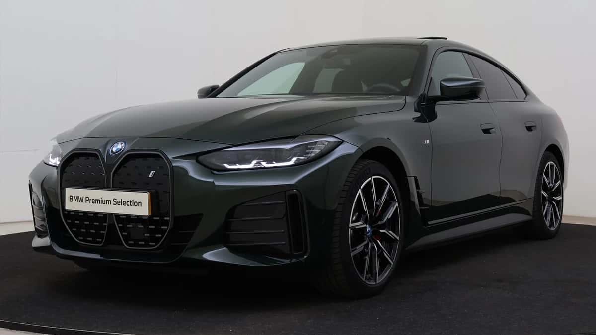 BMW i4 (2024) — foto 1