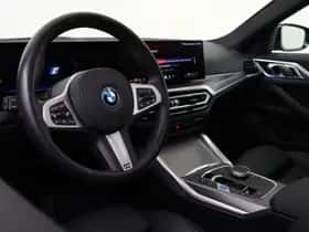 BMW i4 (2024) thumbnail 3