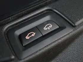BMW X5 (2022) thumbnail 96