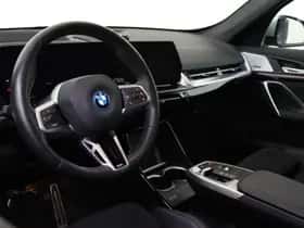 BMW X1 (2023) thumbnail 3