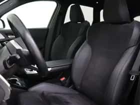 BMW X1 (2023) thumbnail 8