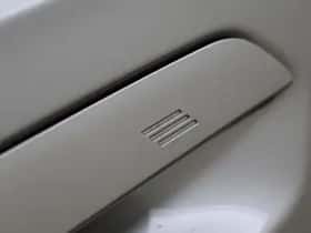 BMW X1 (2023) thumbnail 74