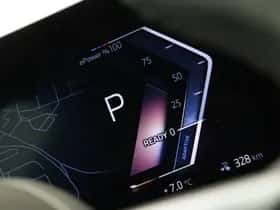 BMW i5 (2025) thumbnail 42