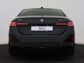 BMW i5 (2025) thumbnail 5