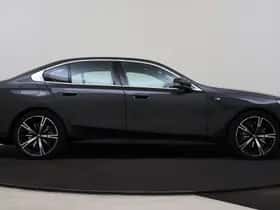 BMW i5 (2025) thumbnail 7